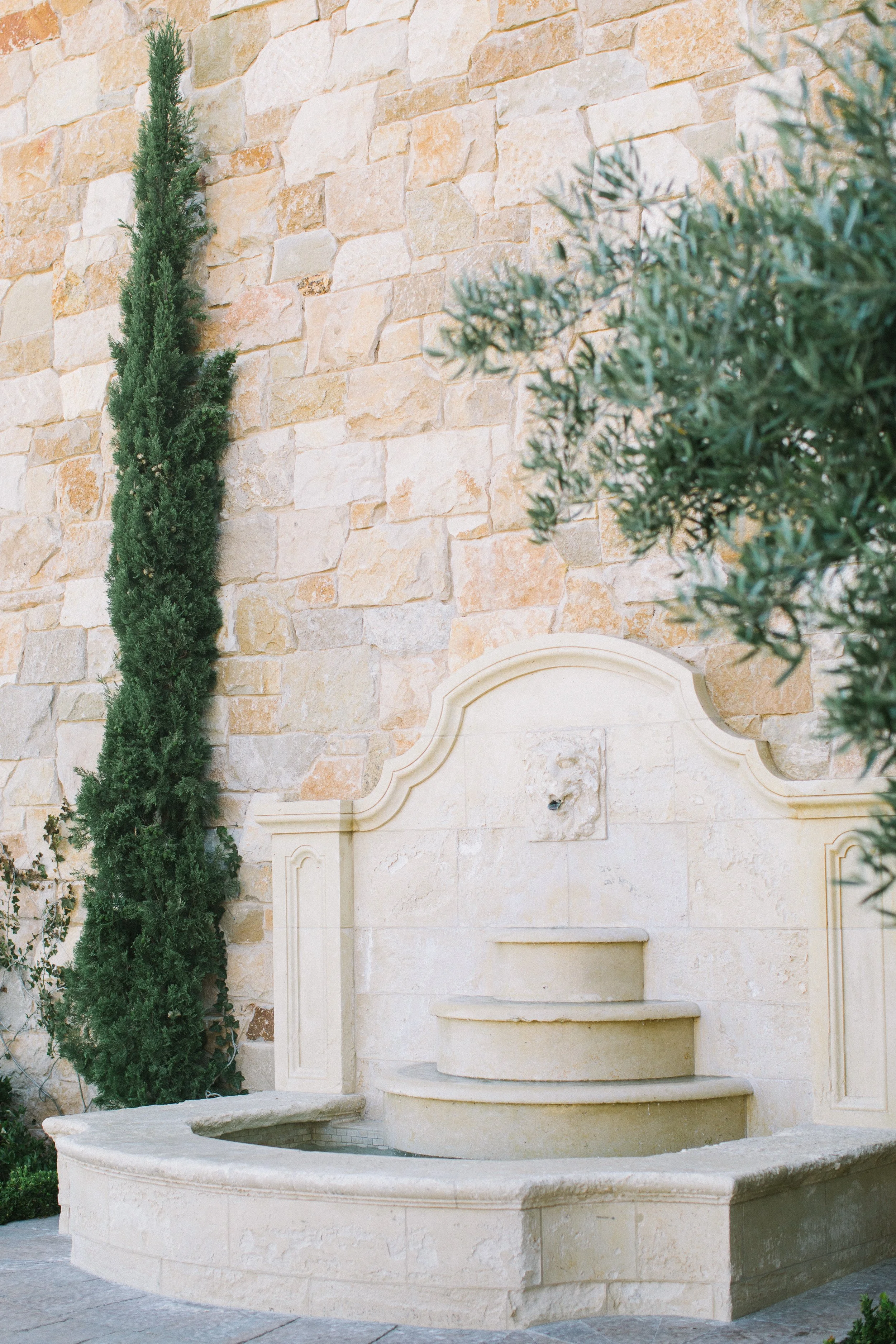 Ellen-Ashton-Photography-California-Wedding-Photographers-Malibu-Rocky-Oaks-Girt-and-Gold211.jpg
