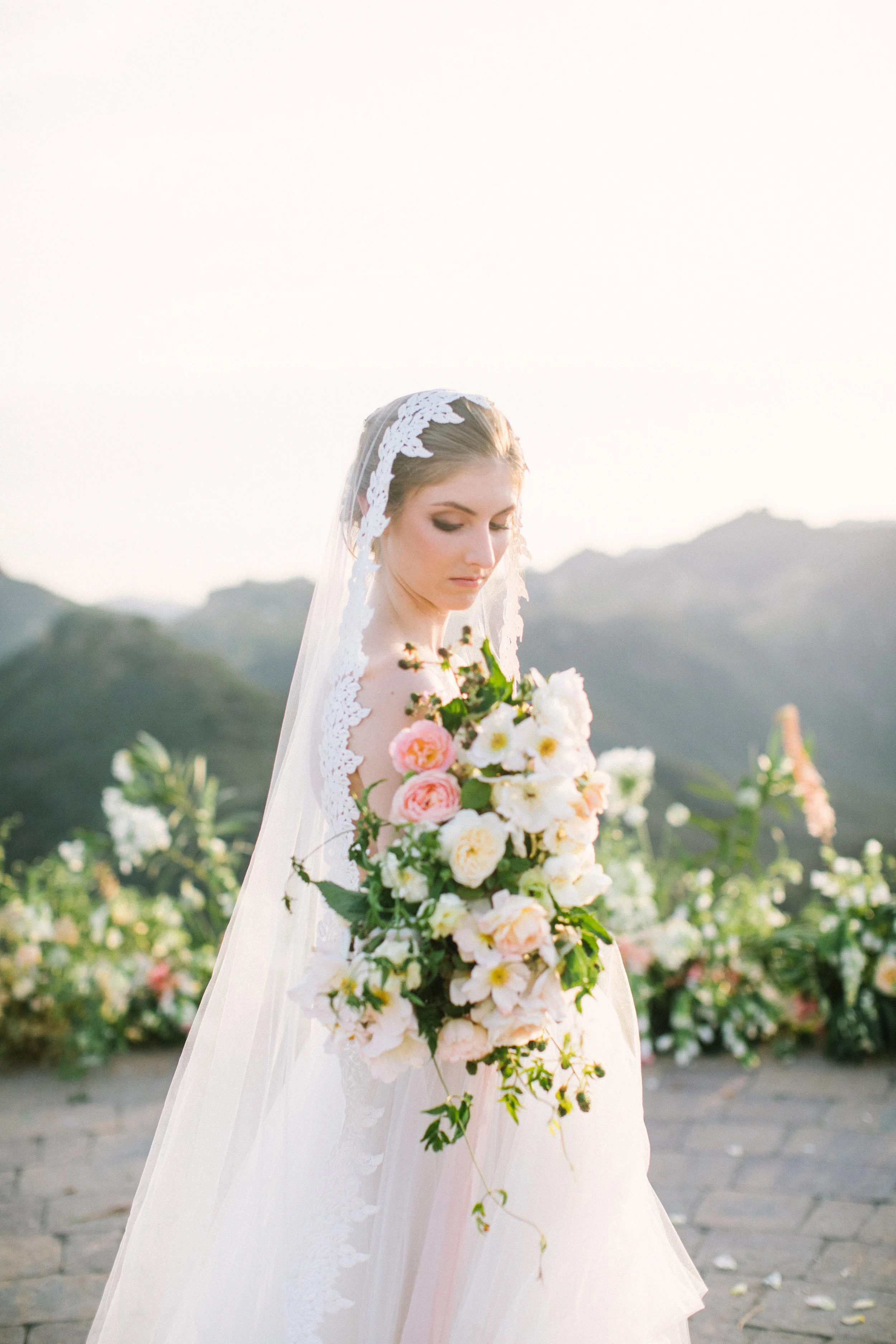 Ellen-Ashton-Photography-California-Wedding-Photographers-Malibu-Rocky-Oaks-Girt-and-Gold217.jpg