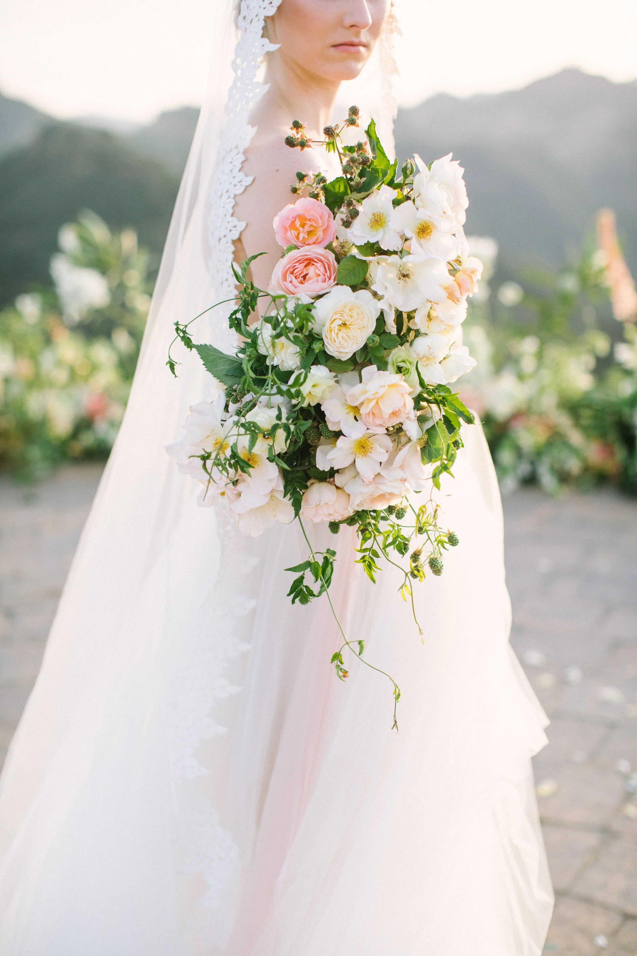 Ellen-Ashton-Photography-California-Wedding-Photographers-Malibu-Rocky-Oaks-Girt-and-Gold219.jpg