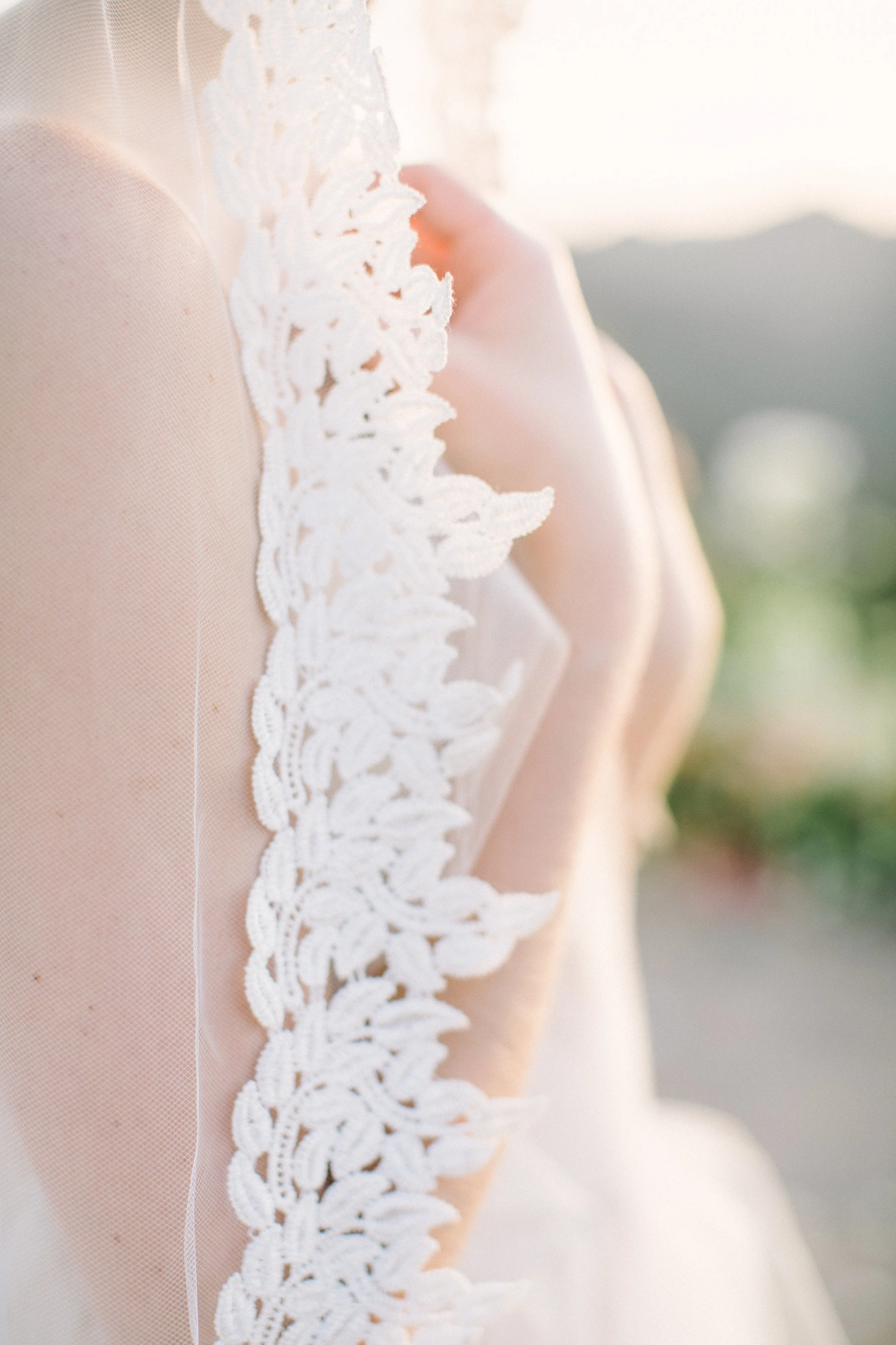Ellen-Ashton-Photography-California-Wedding-Photographers-Malibu-Rocky-Oaks-Girt-and-Gold223.jpg