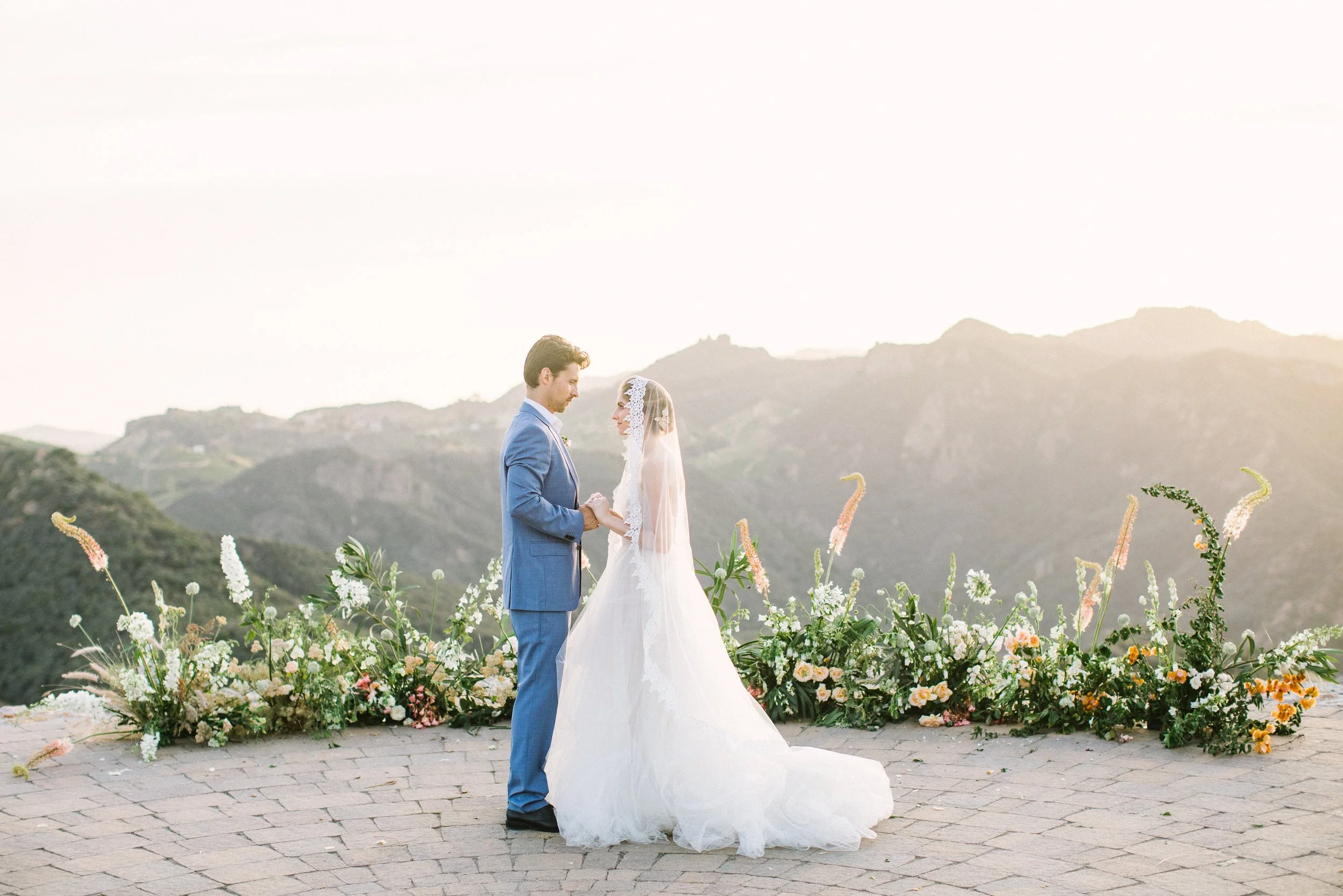Ellen-Ashton-Photography-California-Wedding-Photographers-Malibu-Rocky-Oaks-Girt-and-Gold227.jpg