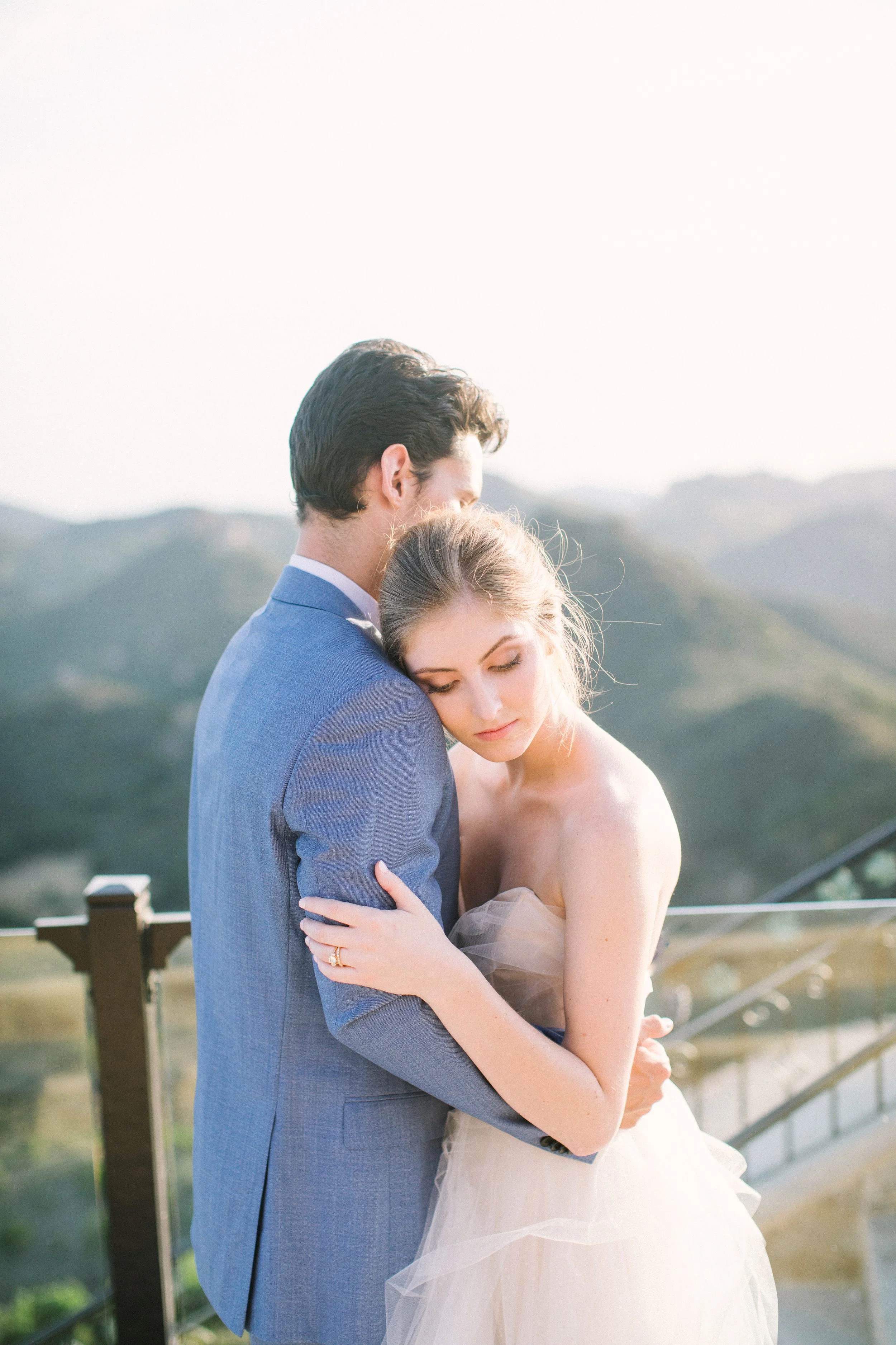 Ellen-Ashton-Photography-California-Wedding-Photographers-Malibu-Rocky-Oaks-Girt-and-Gold986.jpg