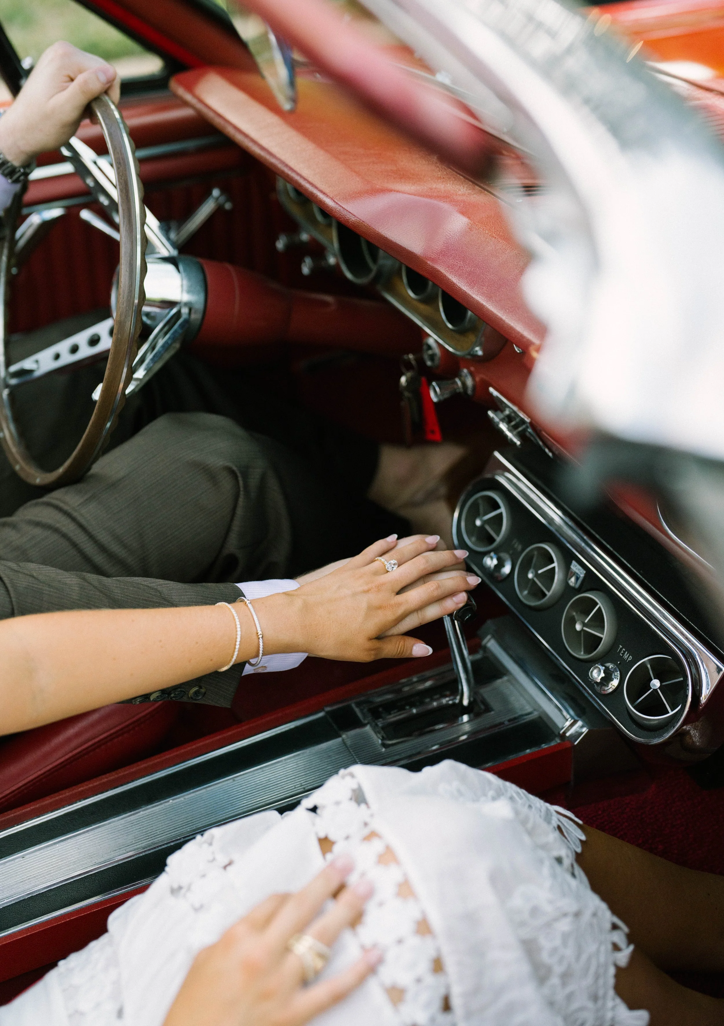 Ellen-Ashton-photography-Dallas-Wedding-photographer-Flippen-park-engagement-session2.jpg