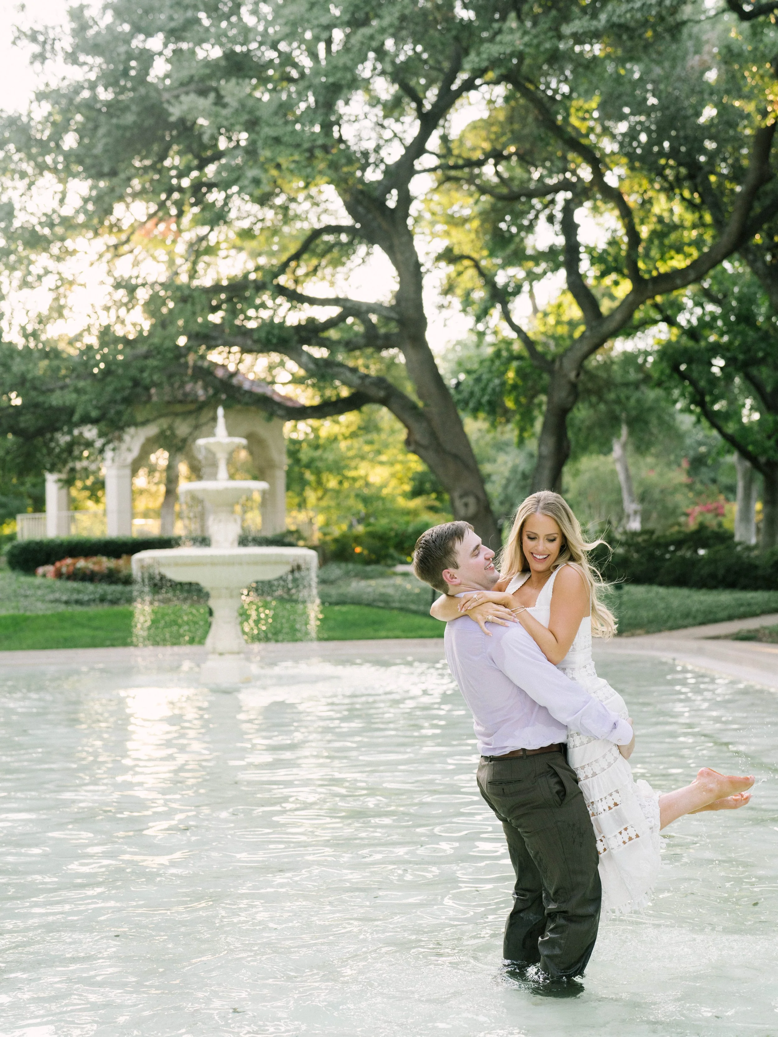 Ellen-Ashton-photography-Dallas-Wedding-photographer-Flippen-park-engagement-session31.jpg