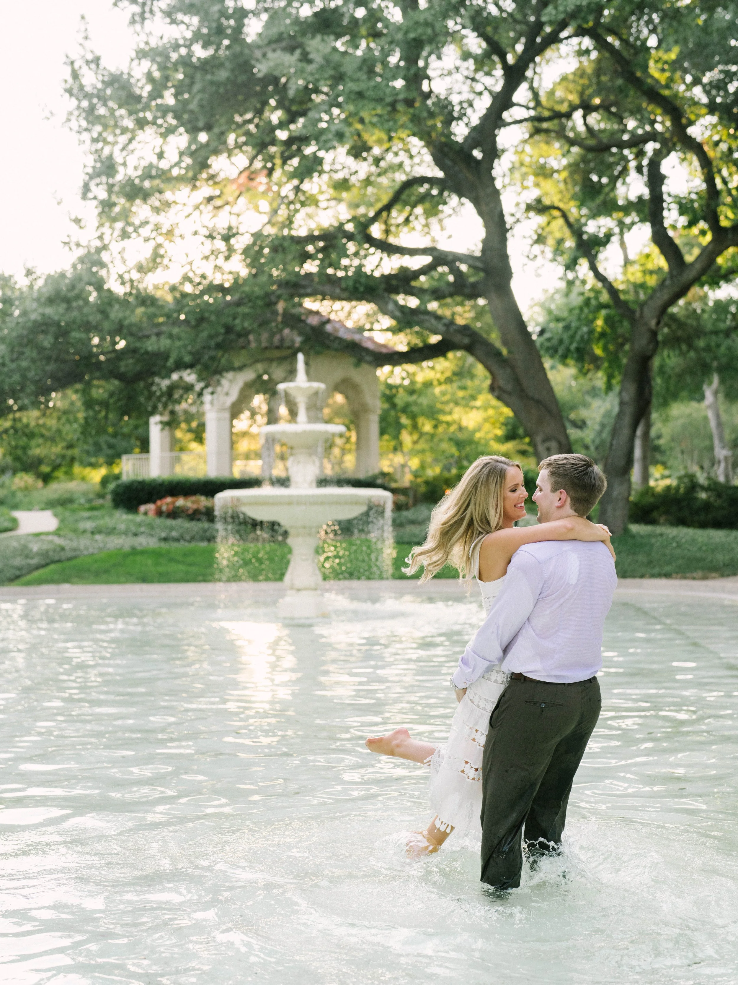Ellen-Ashton-photography-Dallas-Wedding-photographer-Flippen-park-engagement-session33.jpg