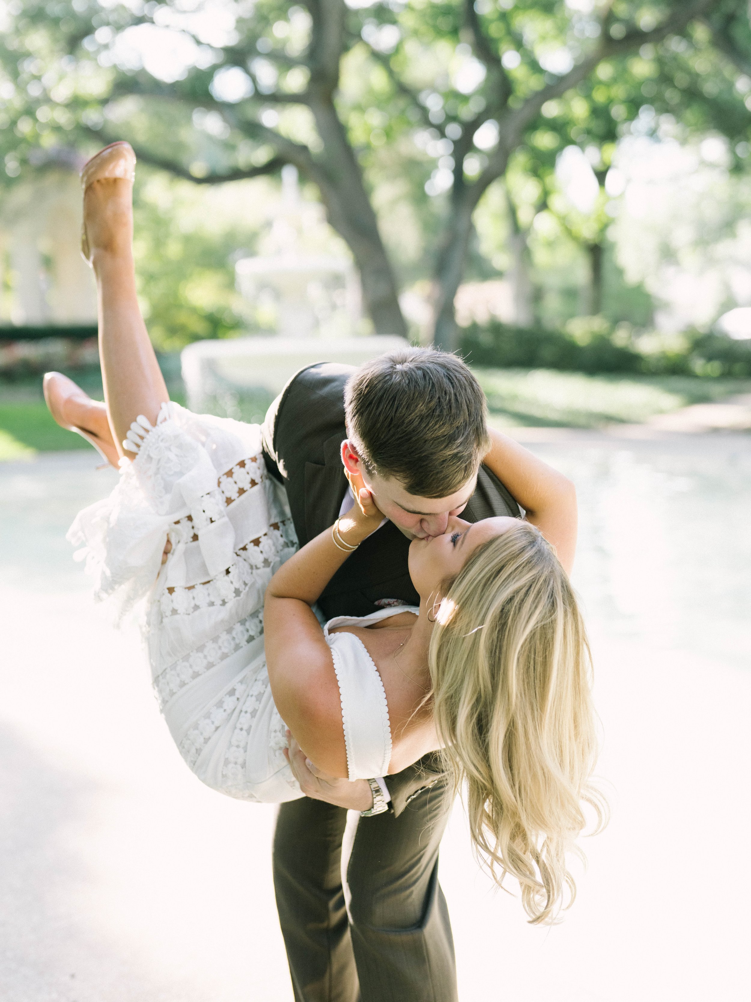 Ellen-Ashton-photography-Dallas-Wedding-photographer-Flippen-park-engagement-session103.jpg