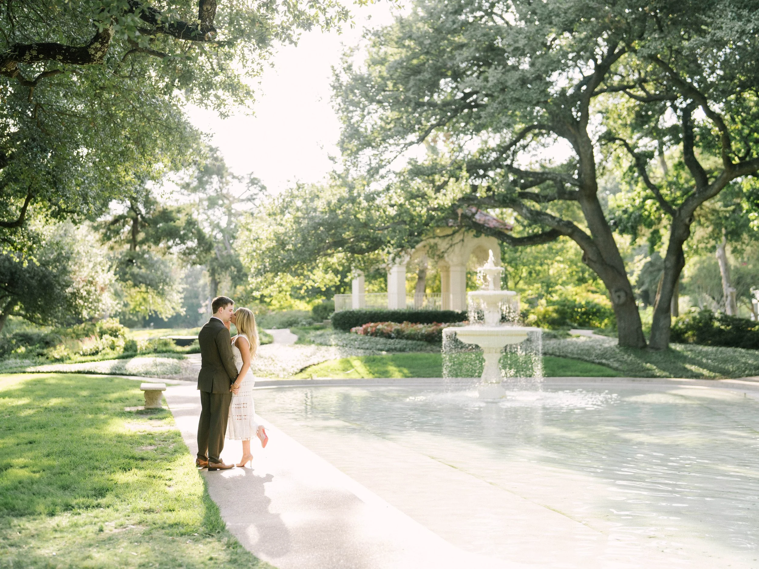 Ellen-Ashton-photography-Dallas-Wedding-photographer-Flippen-park-engagement-session167.jpg