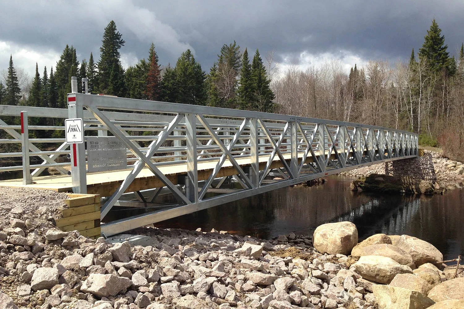 rennie_river_bridge_05.jpg