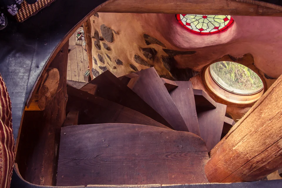 Inside the hat-shaped turret of the sun house, looking downstairs.