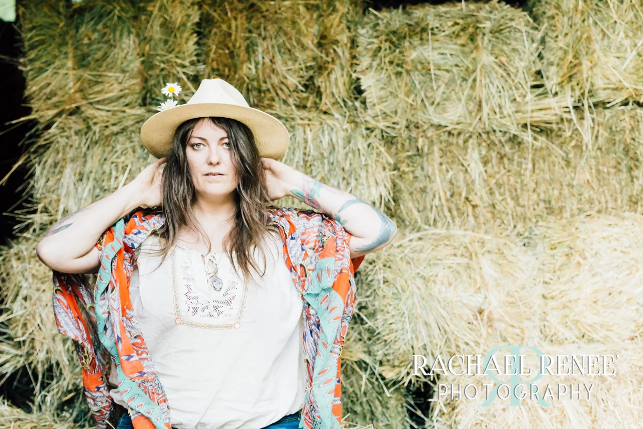 lindsie Feathers athens photographer rachael renee photography Web-28.jpg