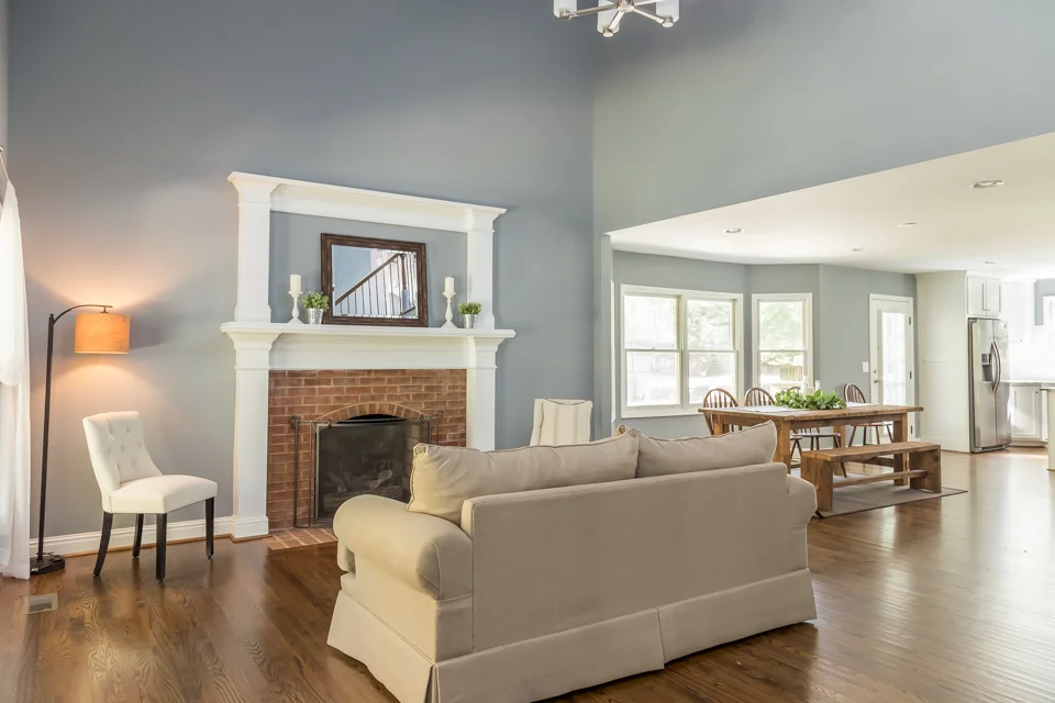 525 Milledge Ter Web-3.jpg