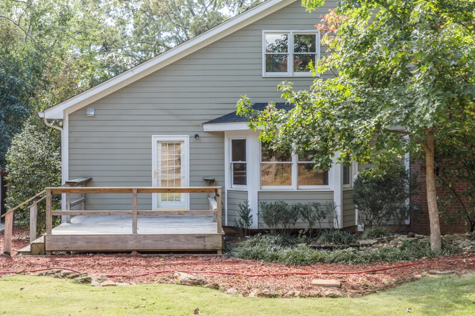 525 Milledge Ter Web-22.jpg