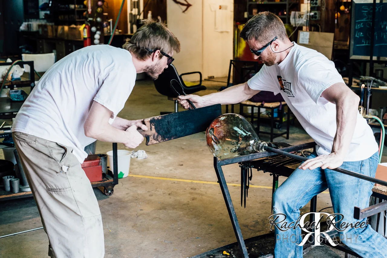 decatur-glassblowing-Rachael-Renee-Photography-Web-17.jpg
