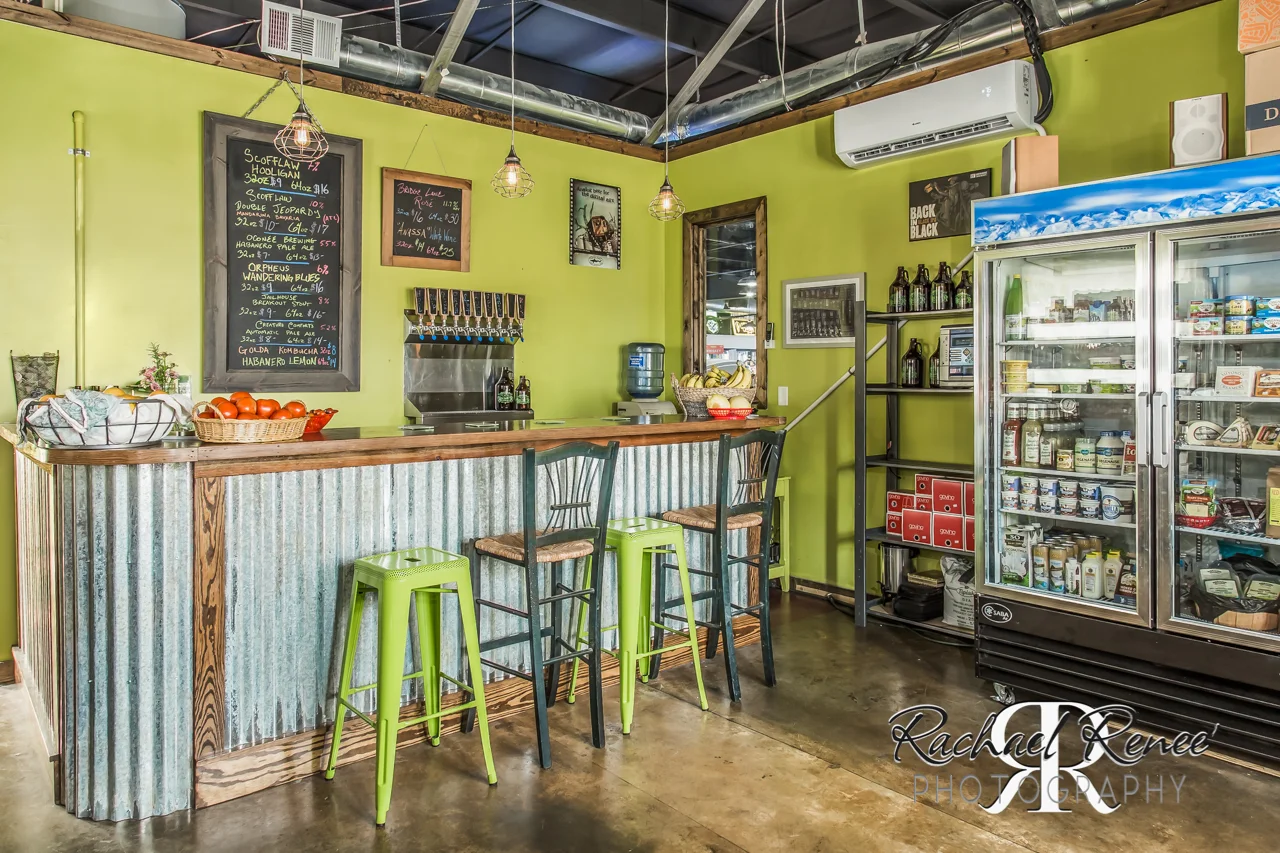 J's Bottle Shop Web-1.jpg