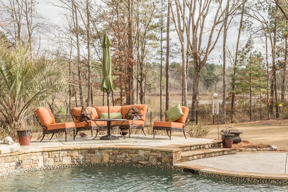 1310 Longwood Park Web-37.jpg