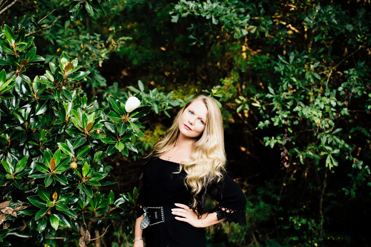 Tiffany-Custer-Web-1.jpg