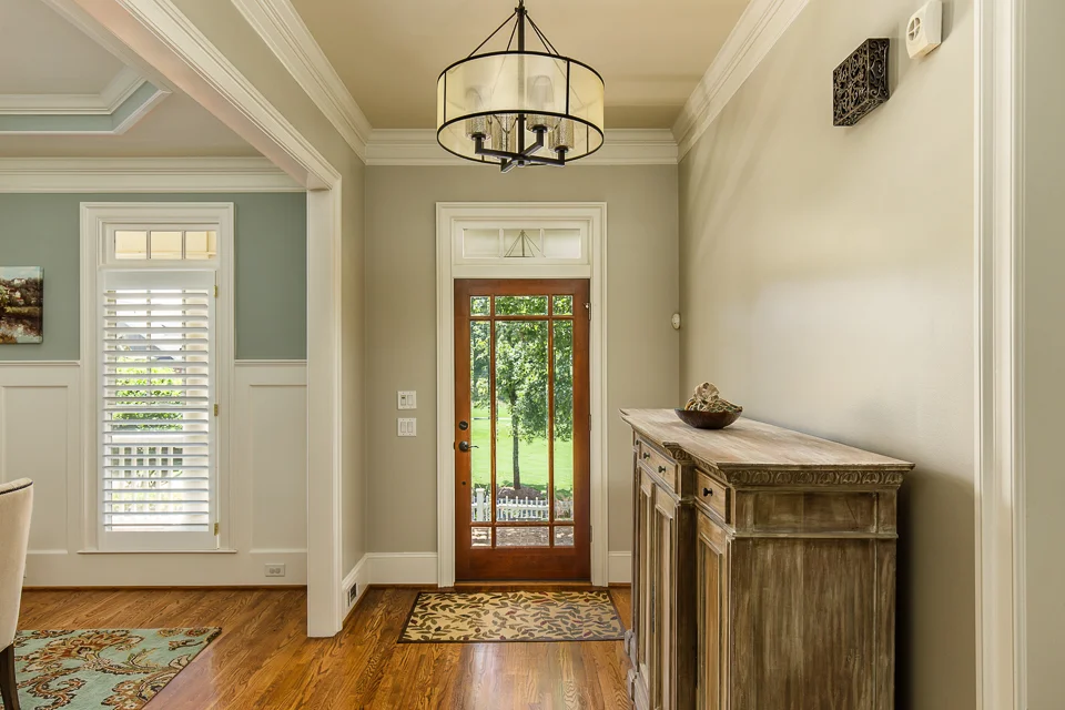 679 Garden Circle Web-5.jpg