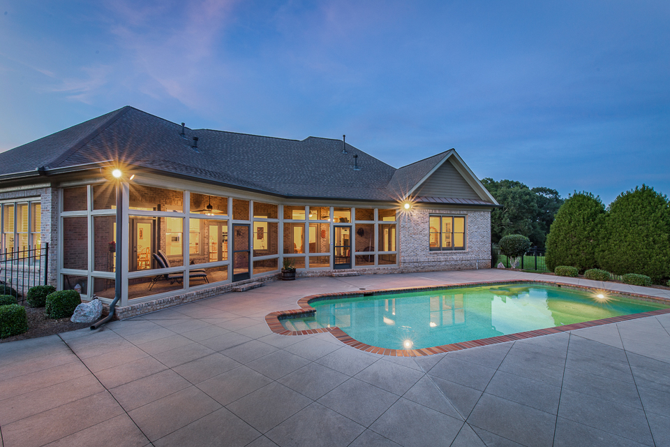 3180 Longwood Park Twilight Web-4--athens-atlanta-real-estate-photography.jpg