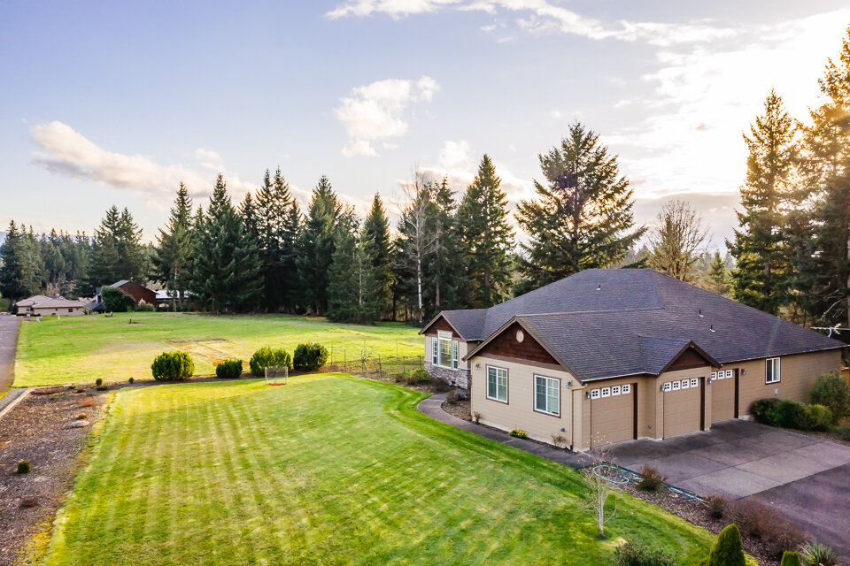 29681-Sunview-Lane-Estacada-OR-oregon-aerial-drone-photography-rachael-renee-photography-web-1.jpg