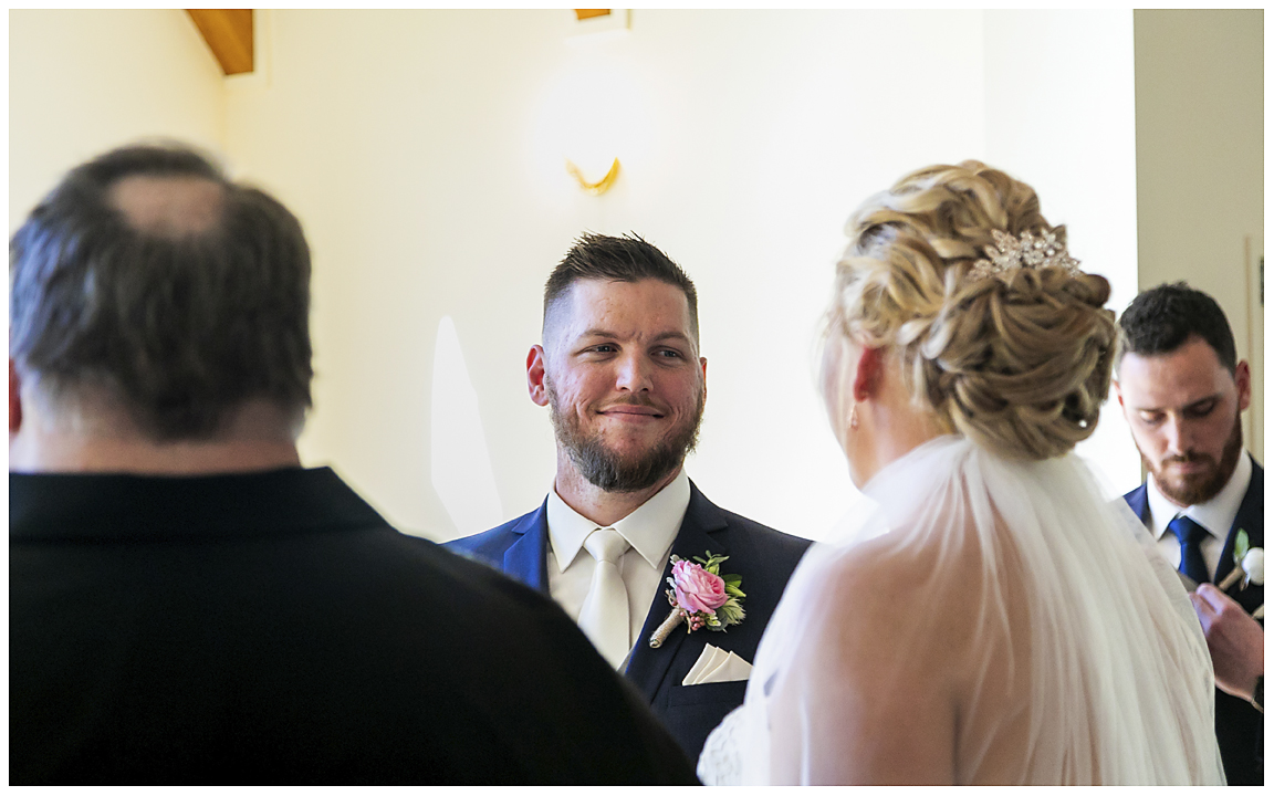 Cedar Creek Winery wedding photography 51.jpg