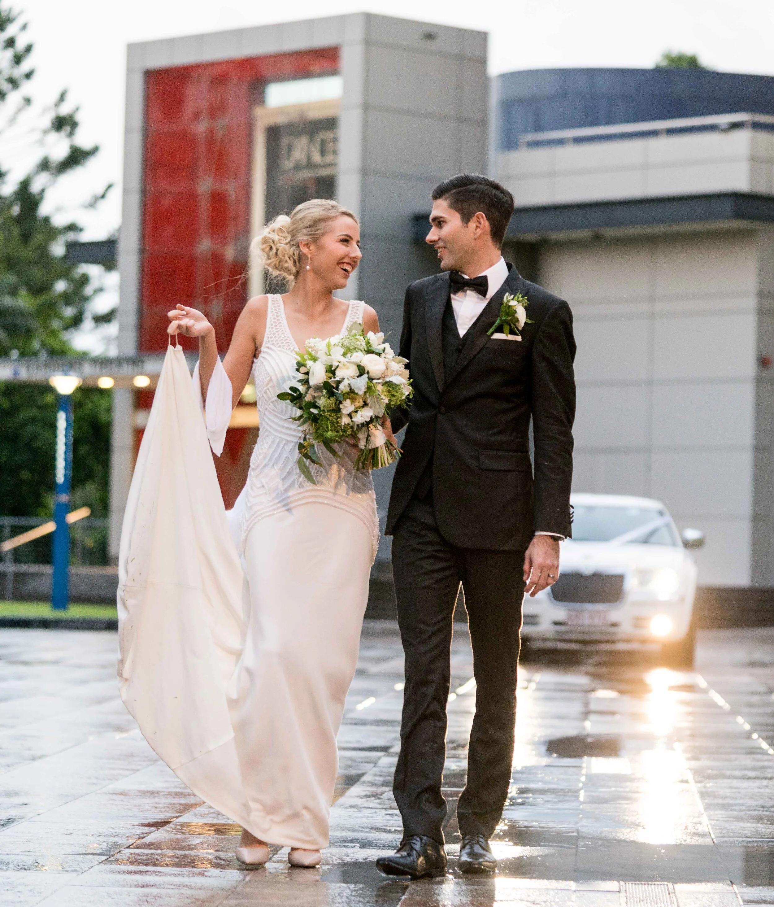 Jess + Jono Room 360 wedding