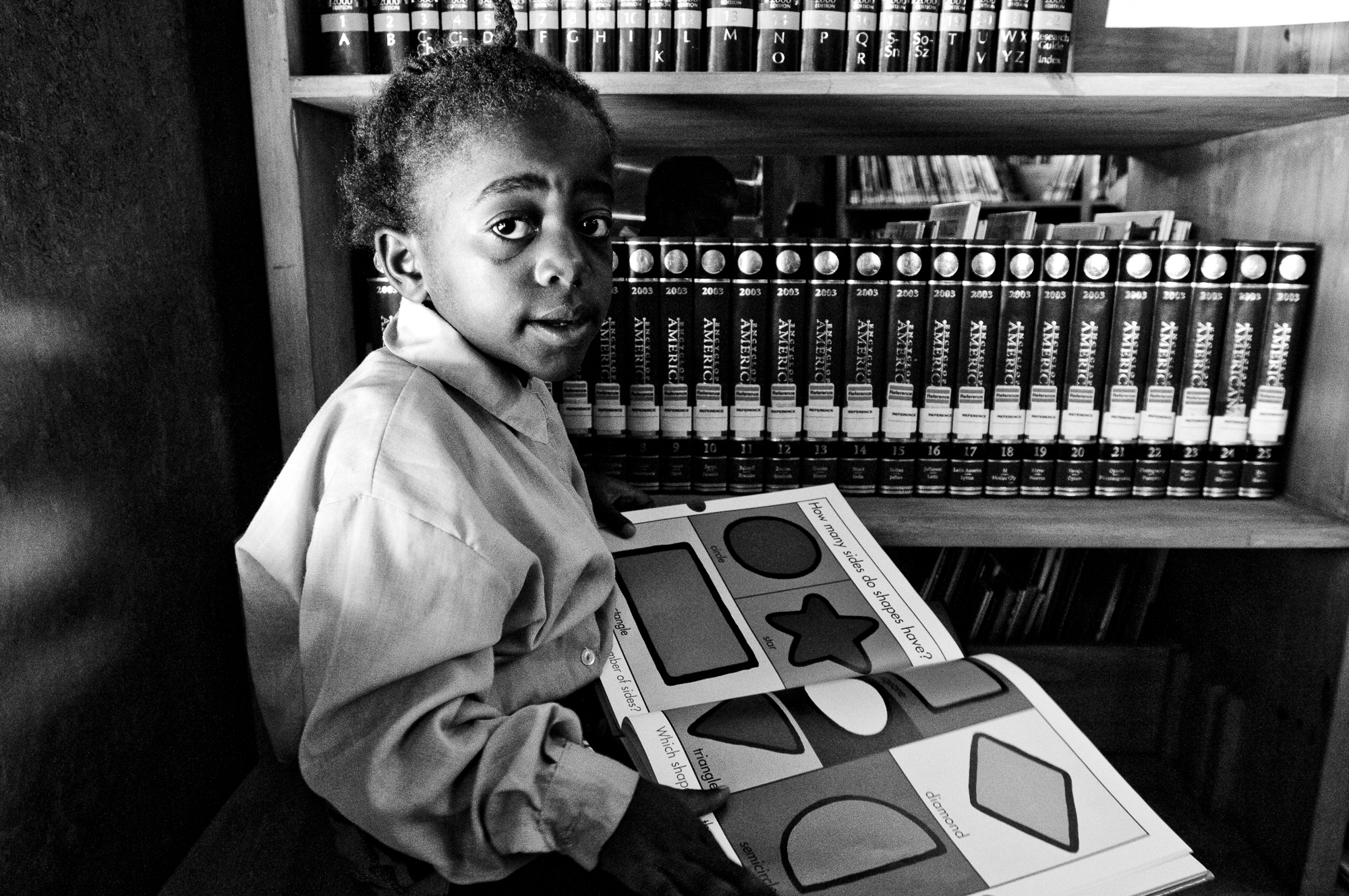 Randazzo_Zambia__00325_20110204-Edit.jpg
