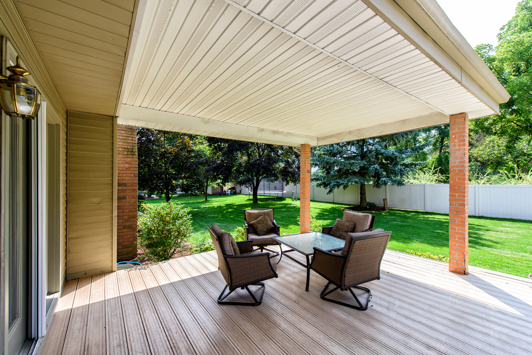 Beautiful deck