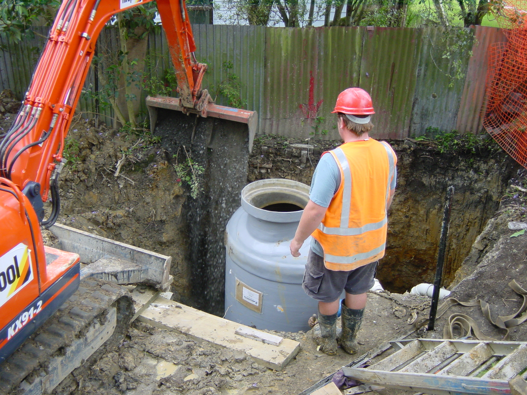 NS Manhole Backfilling1.jpg