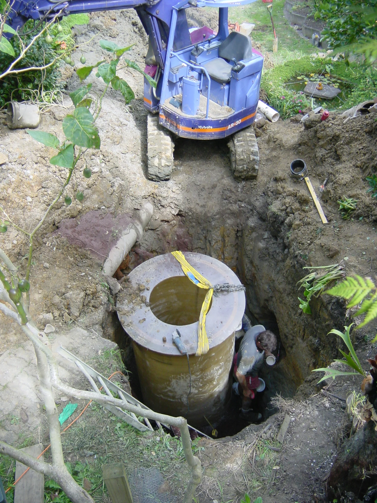 FRP Manhole Nga Rd 2.jpg