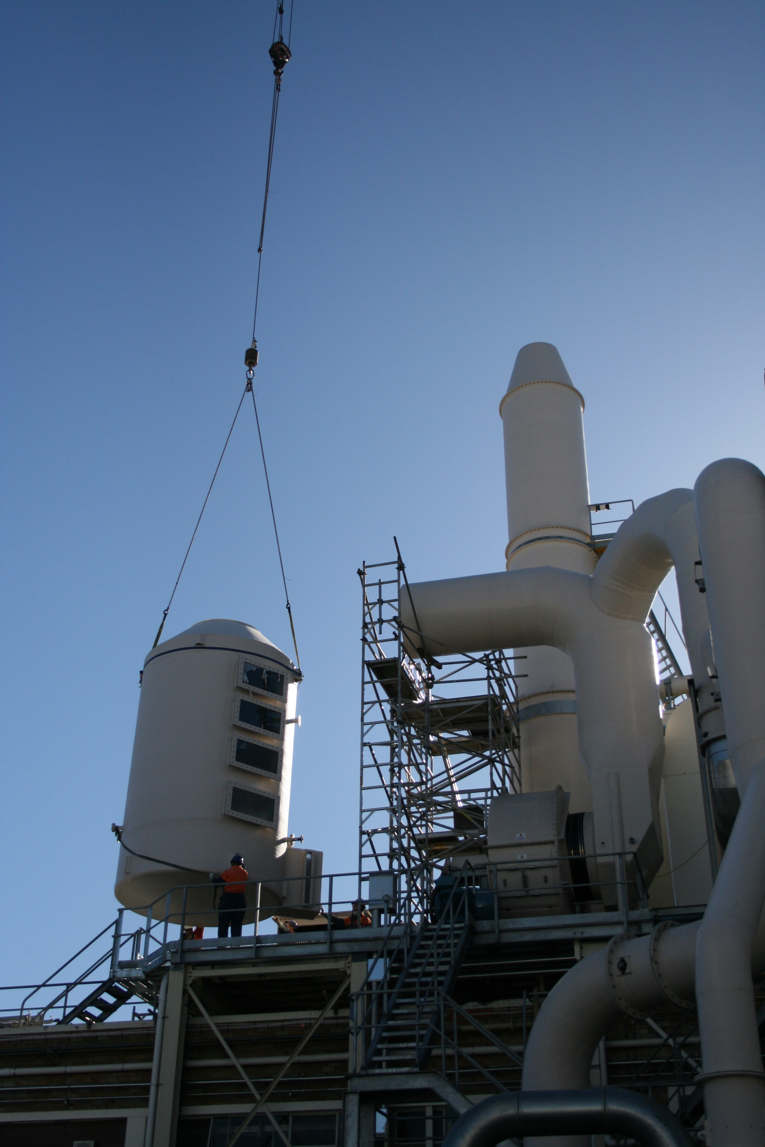 08 SanitNewScrubberLift18July copy 2.JPG