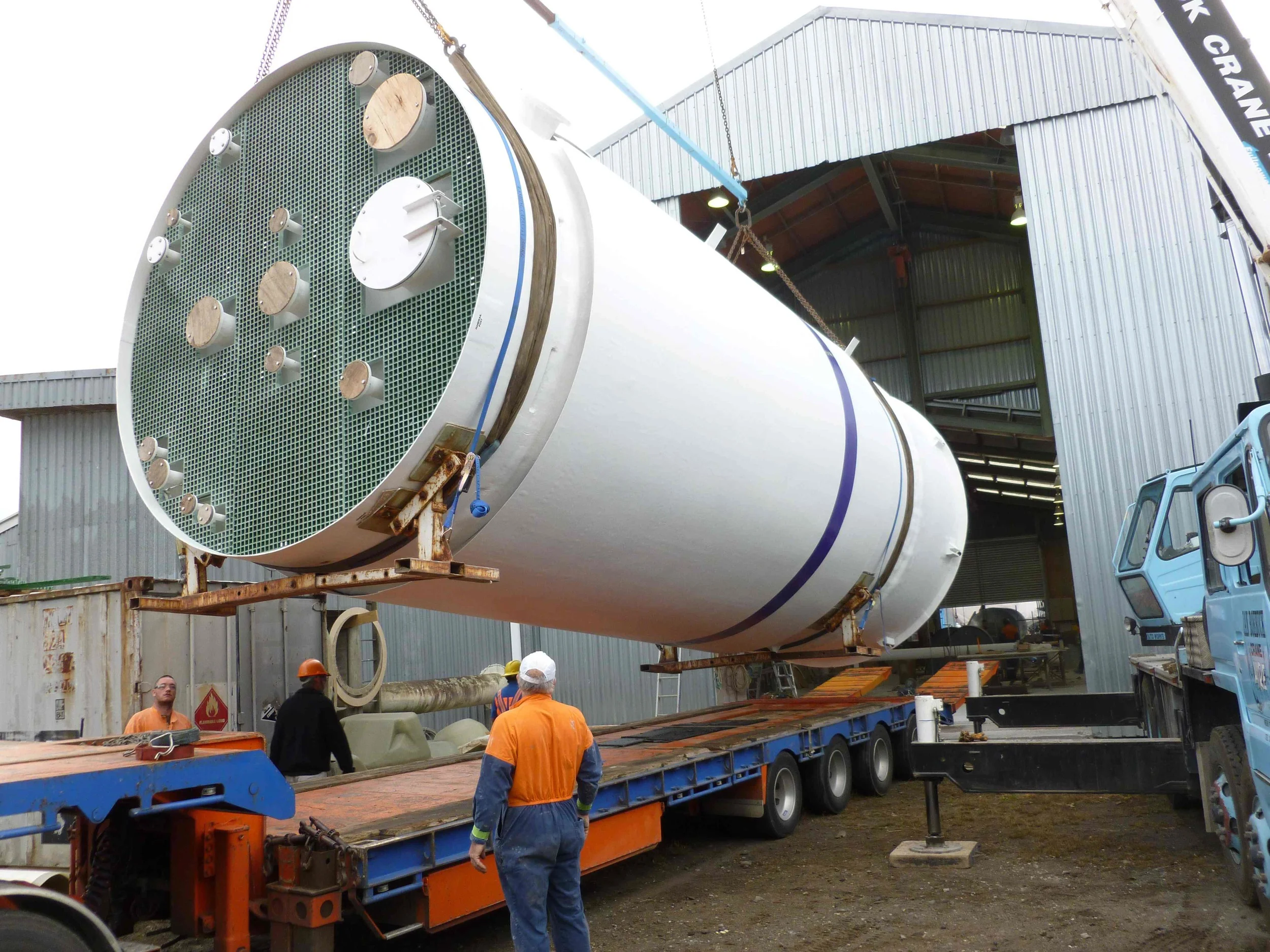 Handling Fibreglass Vessels