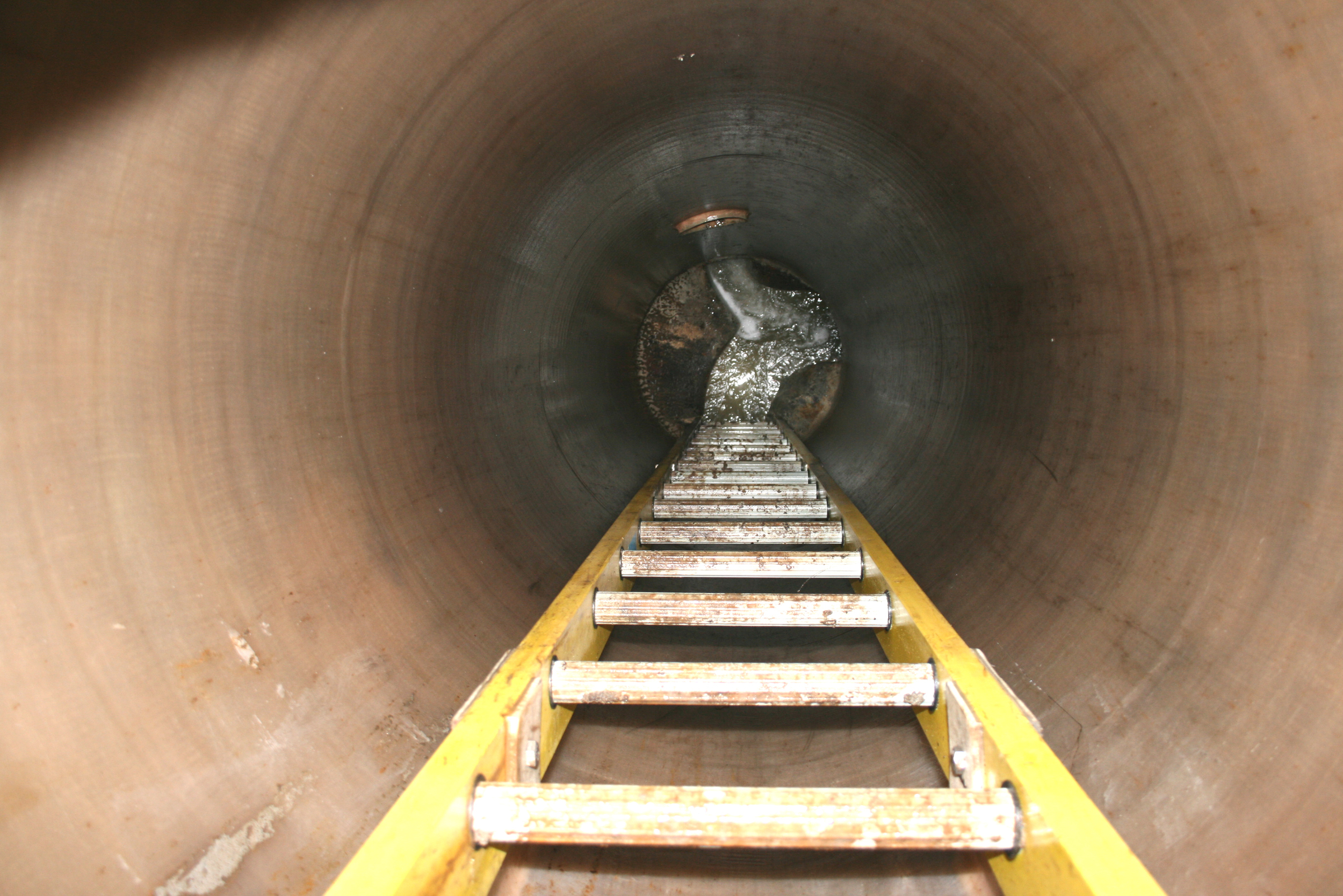 Fibreglass Sewer Liner Installed at Sporty’s Bar — Armatec