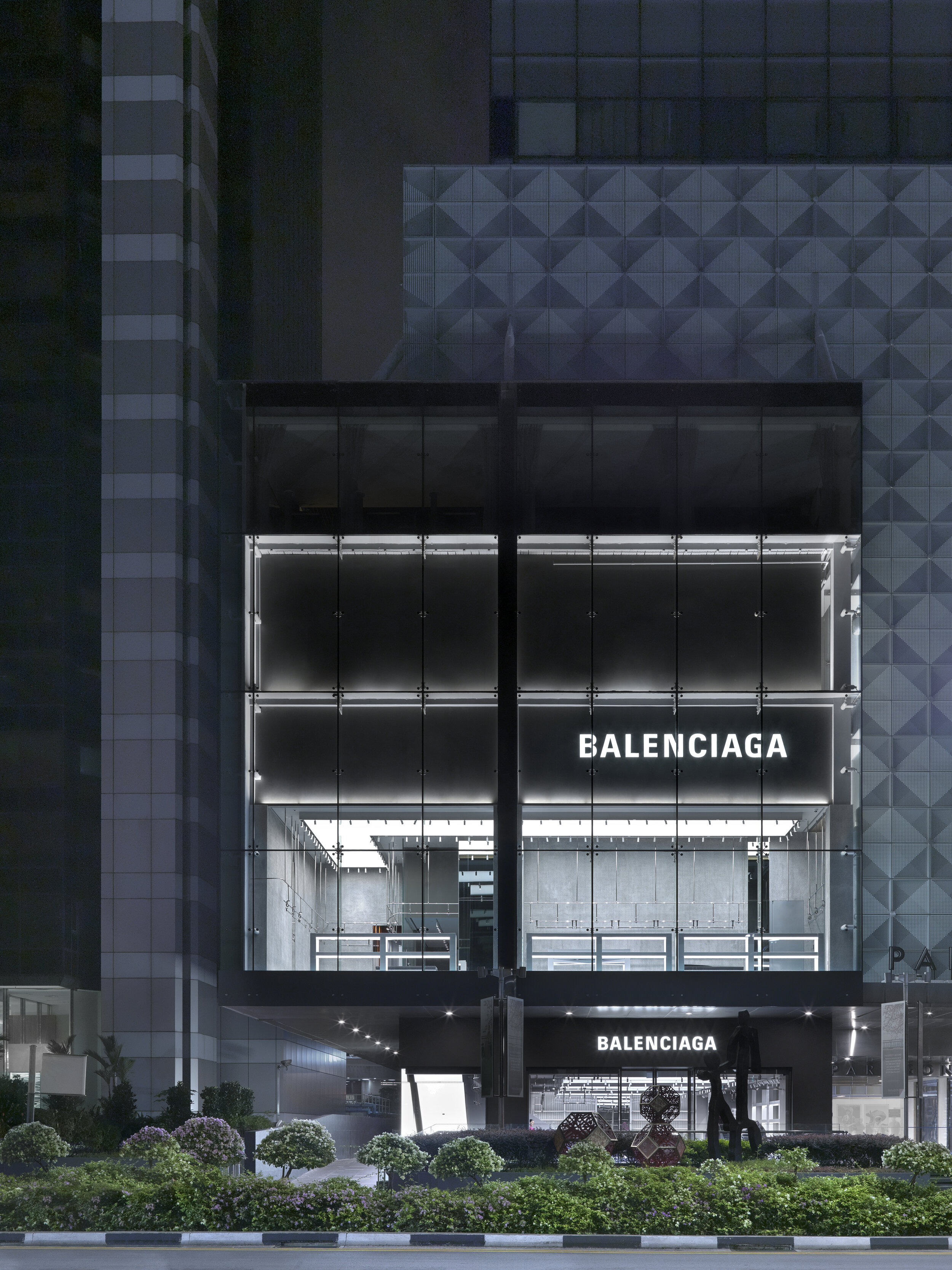 Balenciaga - Singapore | 2020