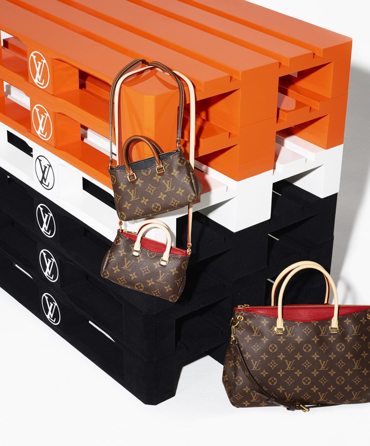 LouisVuitton_10_029.jpg