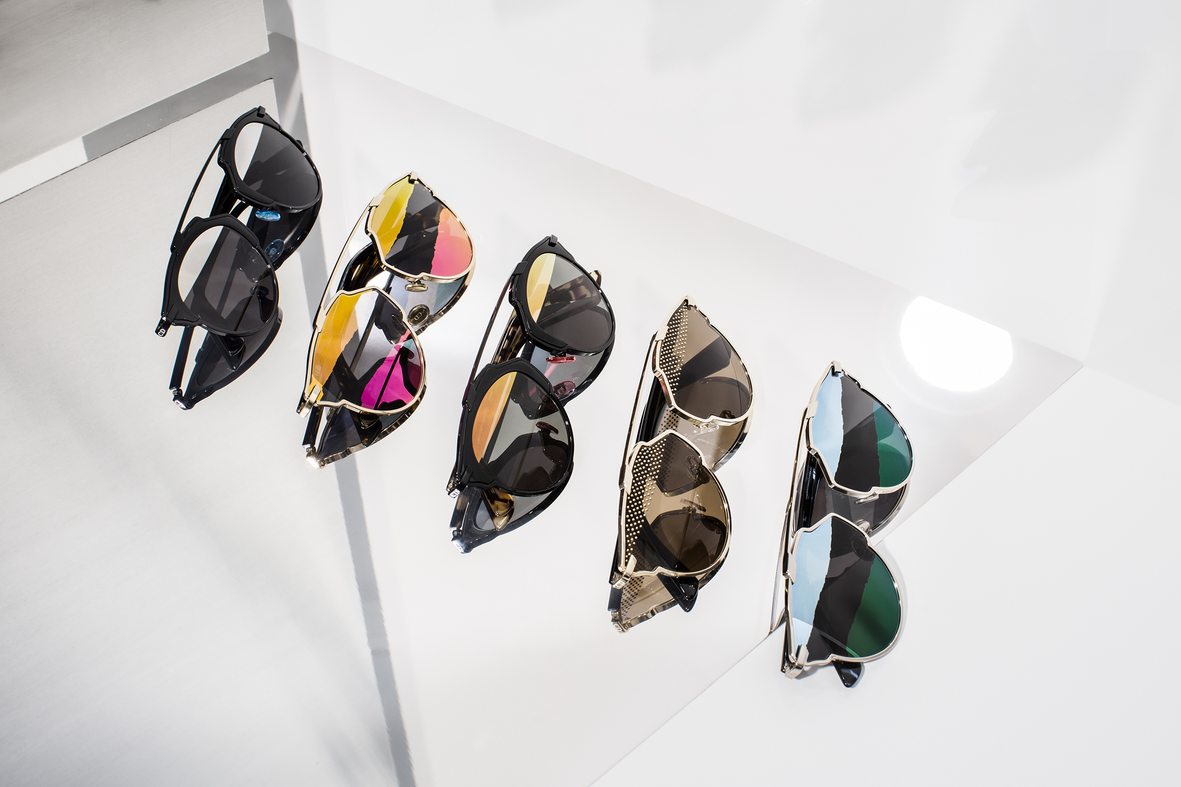 DIOR_XMAS2_LUNETTES_GIF_1_0347.jpg