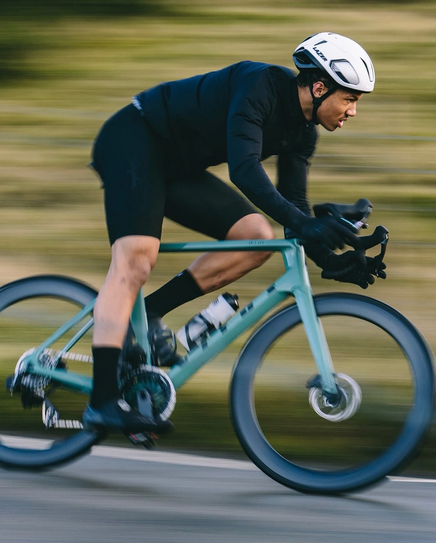 A classic Peak sunset with Kristian Larigo for Vitus bikes / Evans cycles.

larigo039
@vitusbikes
@evans_cycles