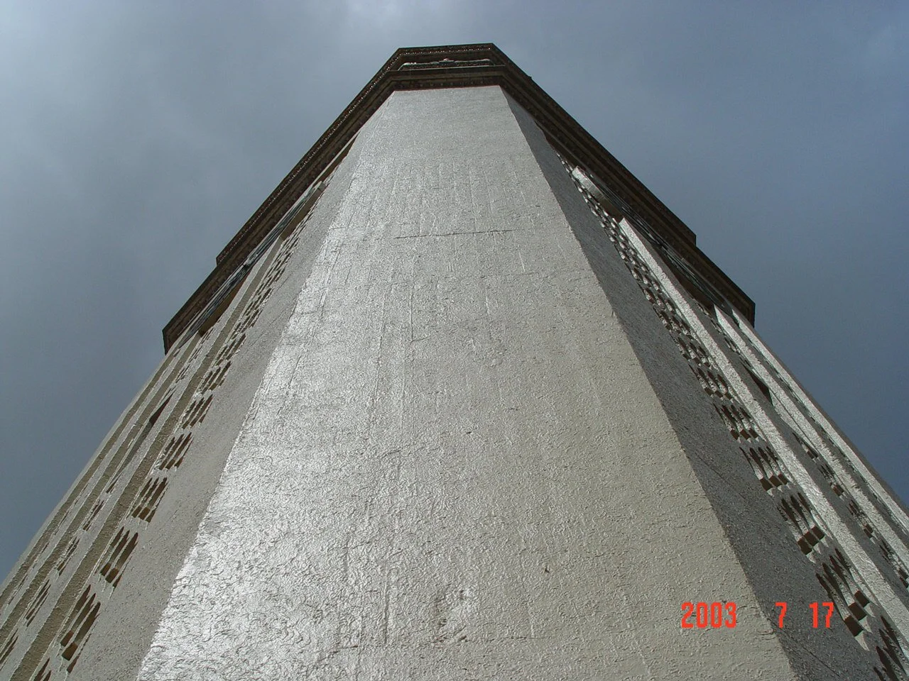 272015_159933654079048_150017_o.jpg