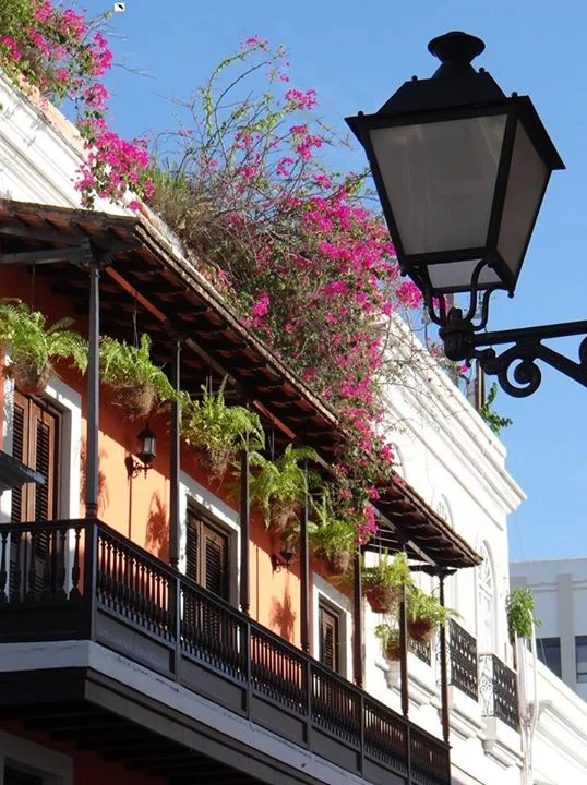 ArquiBalcones (Los Balcones del Viejo San Juan)