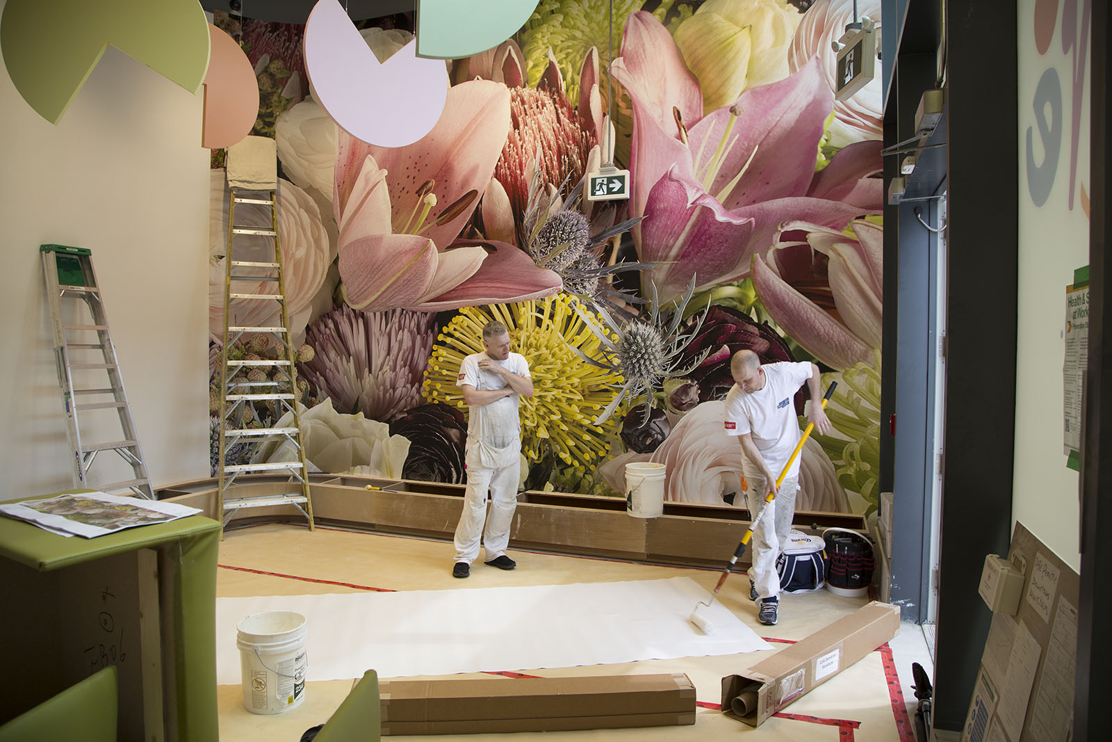 FlowerMural_install-4857.jpg