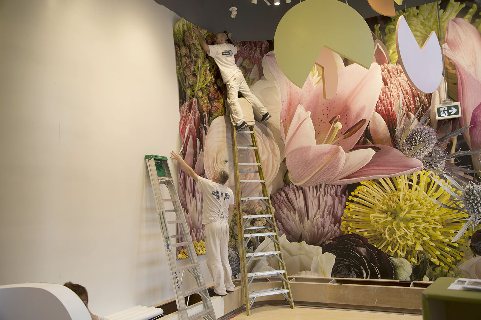 FlowerMural_install-4873.jpg