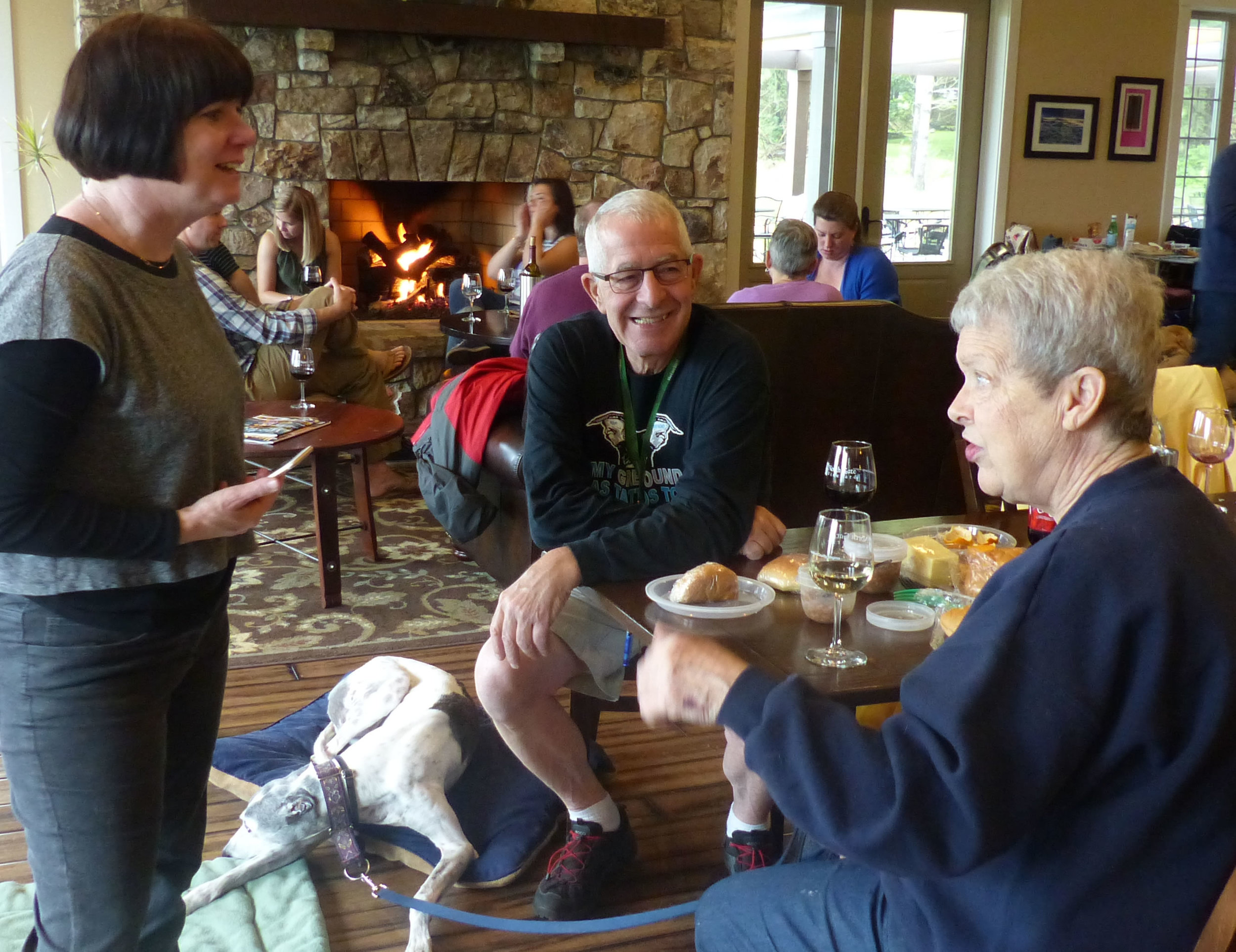 Wendy Ott visits with Nick and Beth Como.