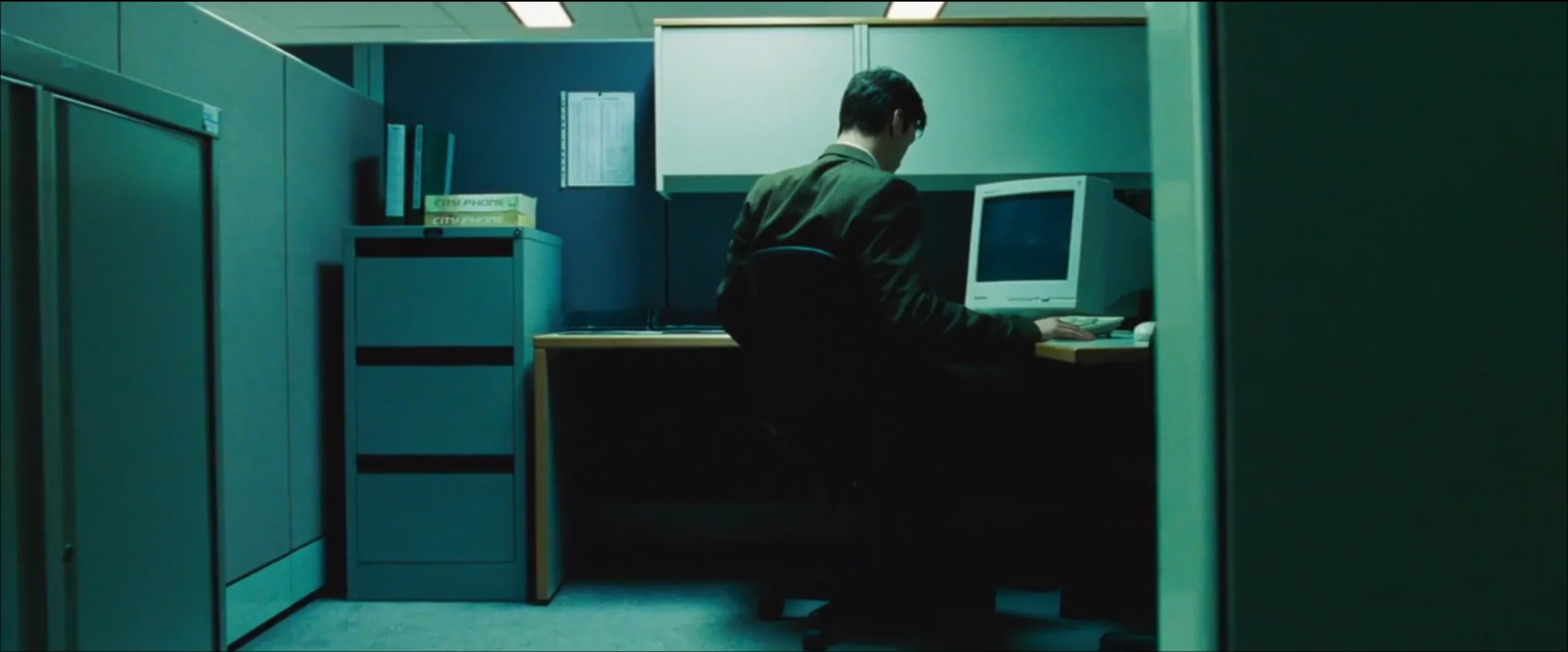 what-is-neo-doing-here-screen-is-off-v0-5xvfubcfjpcg1.webp