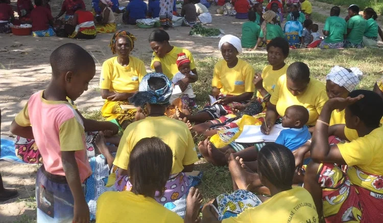 Rockflower Invests in Business Training Program For Young Women in Kenya