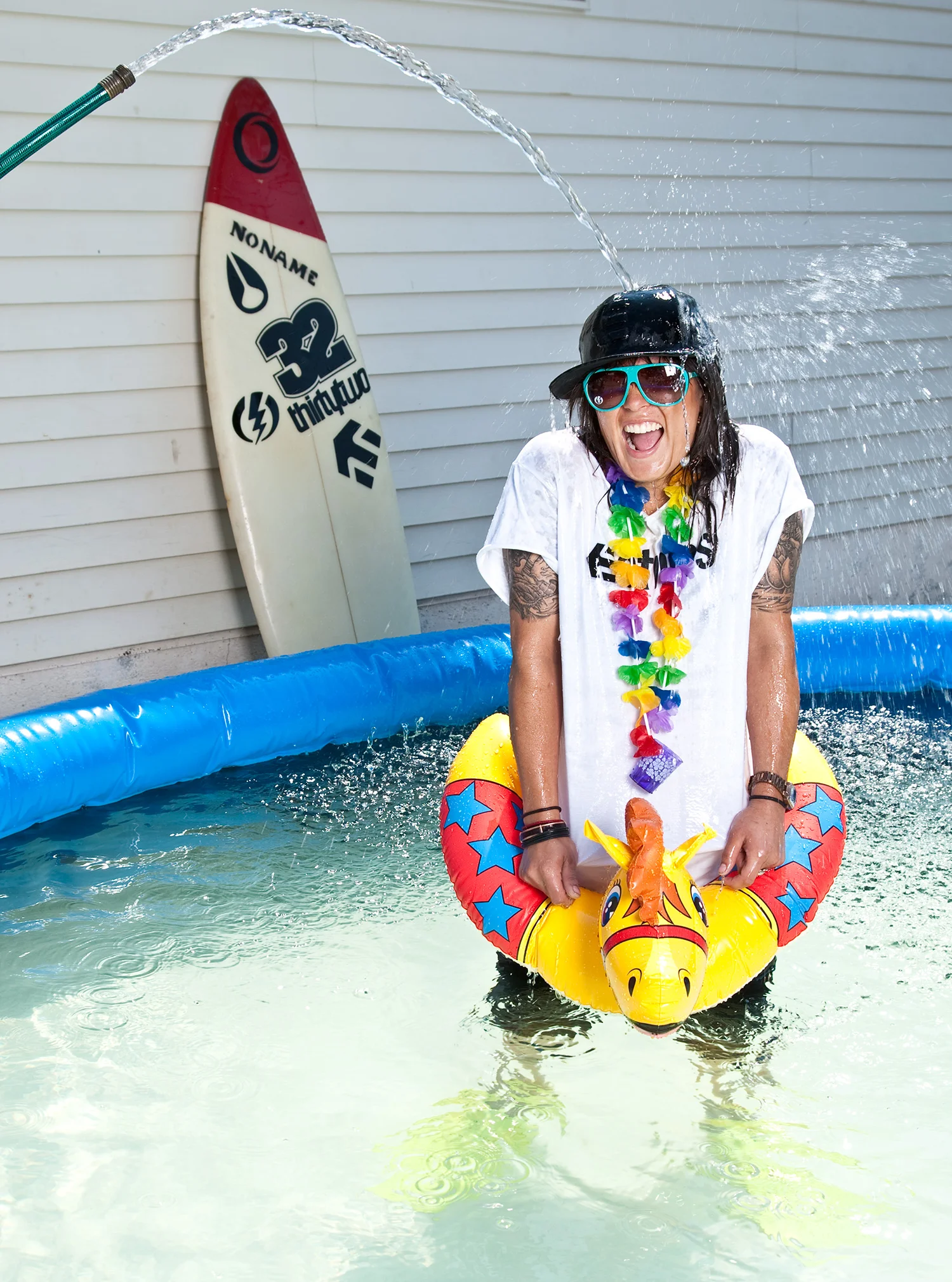 jessicakamira_poolportrait_barker_20090802_8953-2.jpg