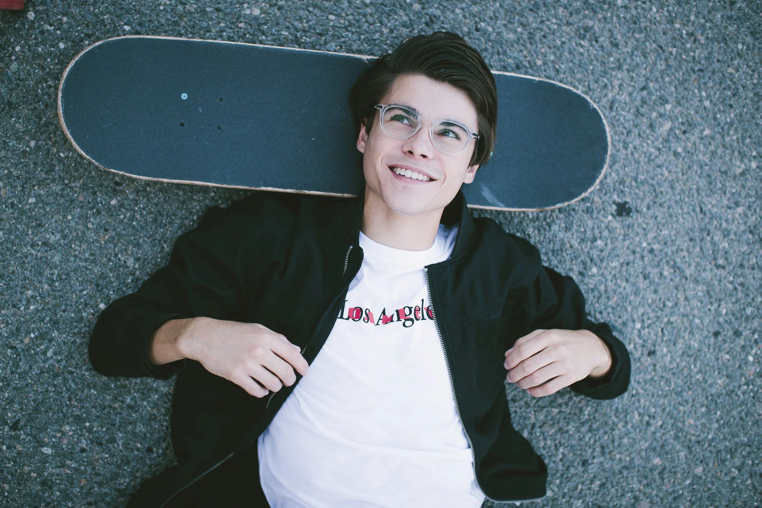  Oakley Advertising  