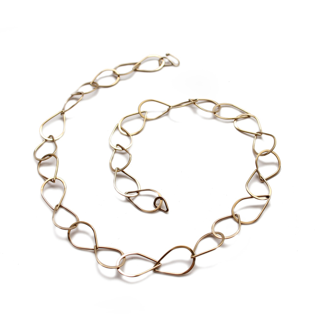 Merus ethical Gold necklace.jpg