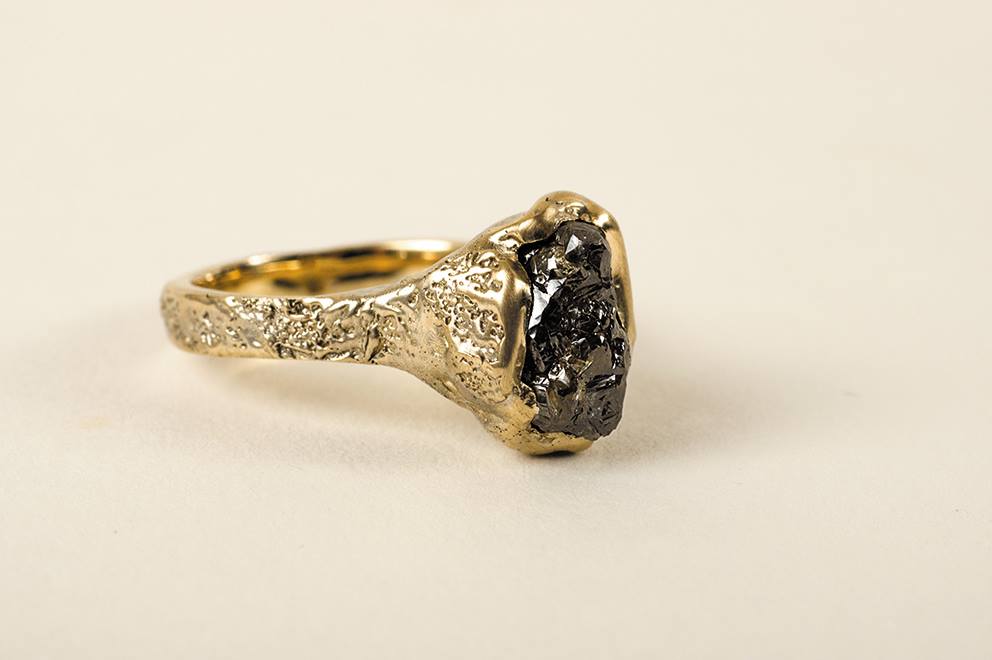 5 carat raw diamond and 18 carat gold engagement ring