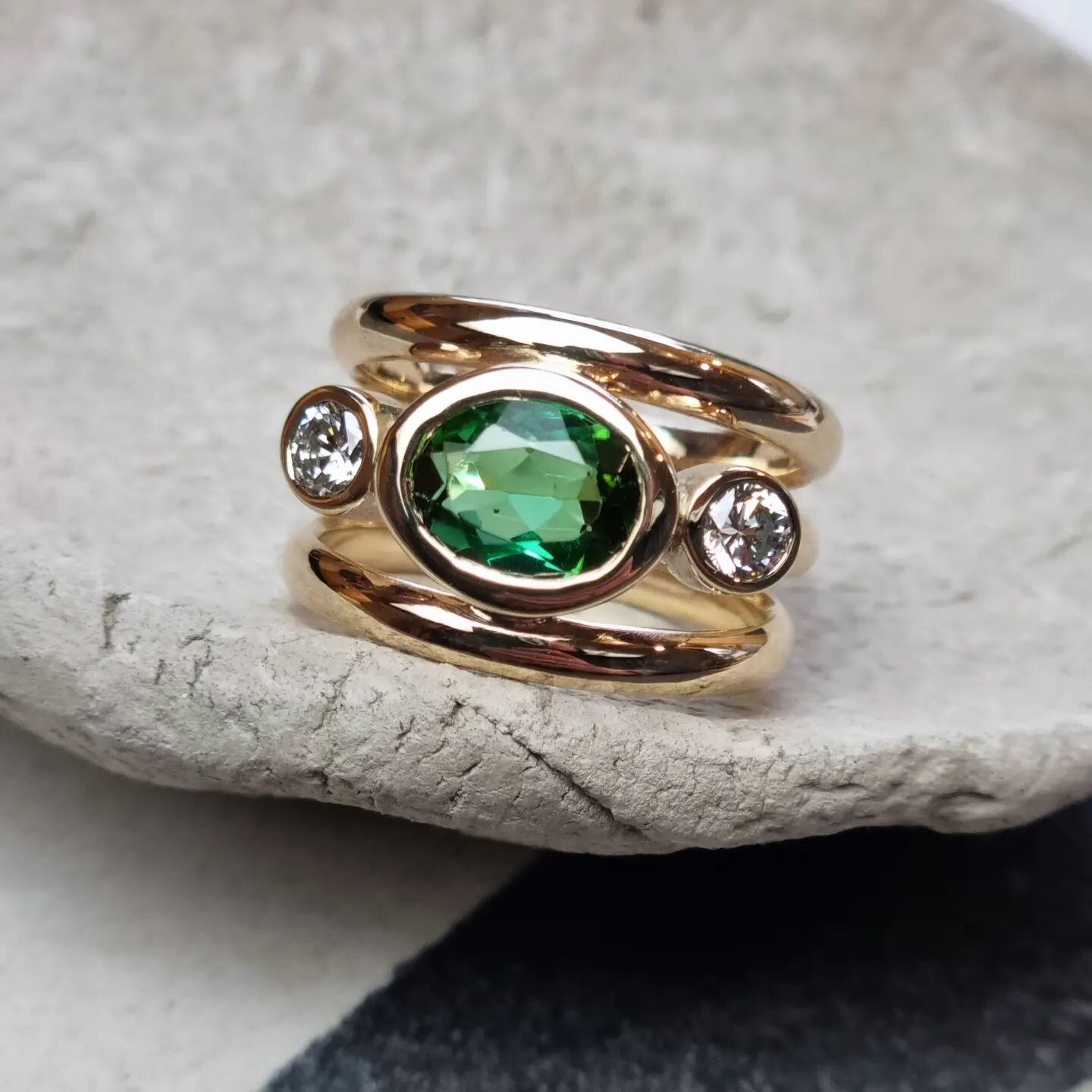 September was the month of the remodel! Customers own tourmaline, diamonds and gold..and quite a few solder joins! 
.
#newfromold #tourmaline #statementring #recycledgold #remodel #etsyseller #trilogyring #jewelleryremodelling #commission