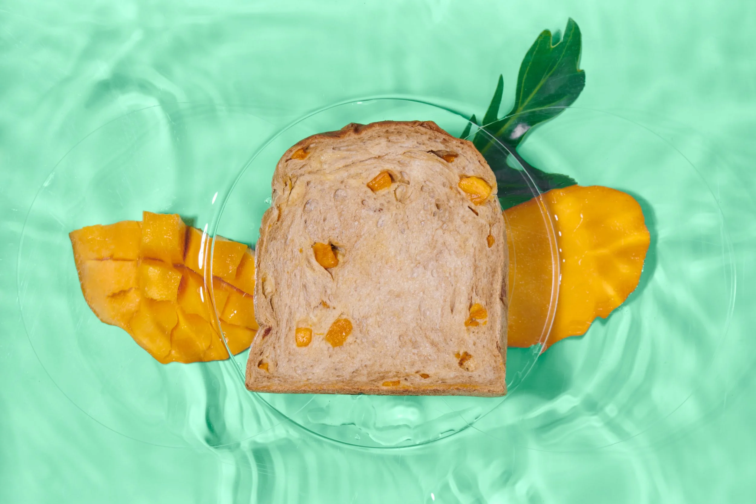 NikoBakery_MangoBT_05.jpg