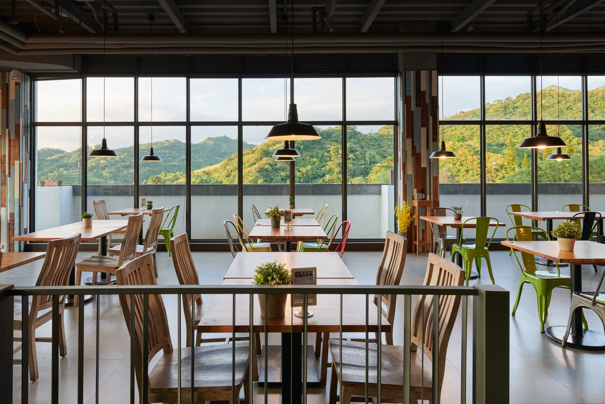 ReikieHotSpringResort_Restaurant_s_02.jpg